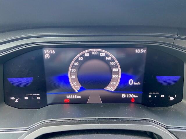 Volkswagen POLO 1.0 TSI Polo / Carplay / 17 inch LM / cruise control / PDC