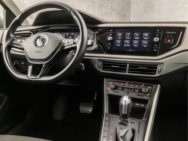Volkswagen POLO 1.0 TSI Highline R Sport Automaat (APPLE CARPLAY, GROOT NAVI, CLIMATE, CAMERA, STOELVERWARMING, SPORTSTOELEN, ADAPTIVE CRUISE, PARKEERSENSOREN, DAB+, NIEUWSTAAT)