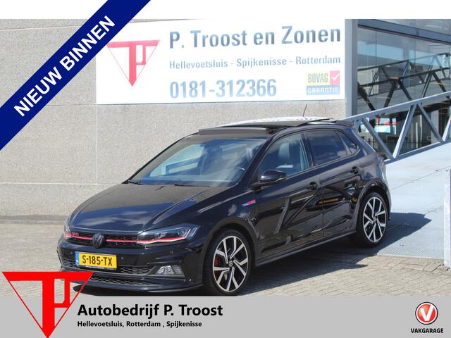 Volkswagen POLO 2.0 TSI GTI Panoramadak/Navigatie/Virtual cockpit/Beats/Achteruitrijcamera/Cruise control/Climate control/Stoelverwarming/Apple carplay/Parkeersensoren rondom/Draadloze telefoonlader/Dodehoek detectie/18 Inch velgen