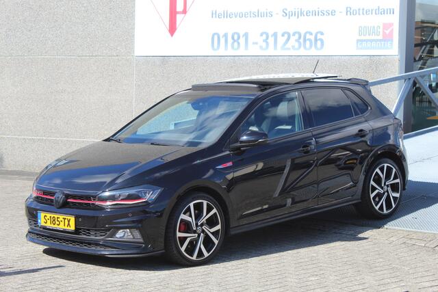 Volkswagen POLO 2.0 TSI GTI Panoramadak/Navigatie/Virtual cockpit/Beats/Achteruitrijcamera/Cruise control/Climate control/Stoelverwarming/Apple carplay/Parkeersensoren rondom/Draadloze telefoonlader/Dodehoek detectie/18 Inch velgen