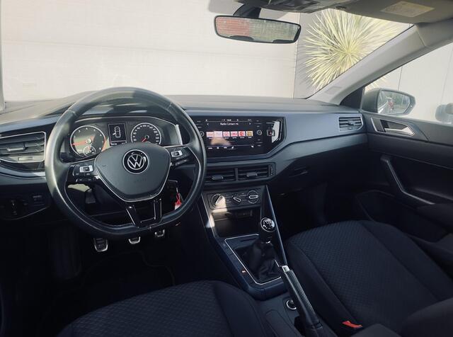 Volkswagen POLO 1.0 TSI Comfortline Business