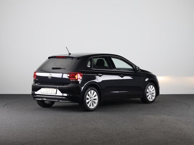 Volkswagen POLO 1.0 TSI Highline 95 pk | Navigatie via App | Parkeersensoren | Adaptieve cruise control | Autom. airco |