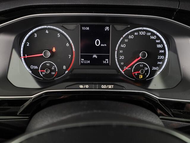 Volkswagen POLO 1.0 TSI Highline 95 pk | Navigatie via App | Parkeersensoren | Adaptieve cruise control | Autom. airco |