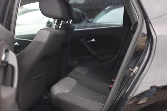 Volkswagen POLO 1.2 TSI HIGHLINE | NAVI | CARPLAY | NL-AUTO