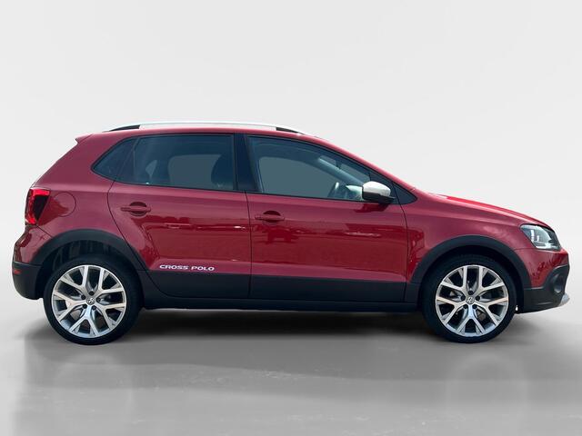 Volkswagen POLO 1.2 TSI Cross | PDC | NAVI | APPLE CARPLAY/ANDROID AUTO | 1 JAAR GARANTIE