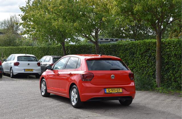 Volkswagen POLO 1.0 TSI 97 PK NAP navi parkeersensors ECC ACC Comfortline Business