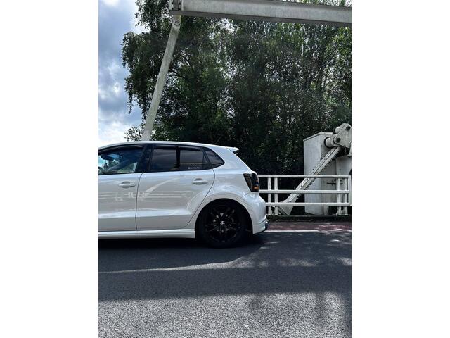 Volkswagen POLO 1.2 TSI Edition R ,ORGINEEL NEDERLANDSE AUTO,BOEKJES,NAP EN ONDERHOUDSHISTORIE