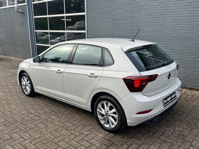 Volkswagen POLO 1.0 TSI Life Edition / Led koplampen / Parkeersenoren V+A