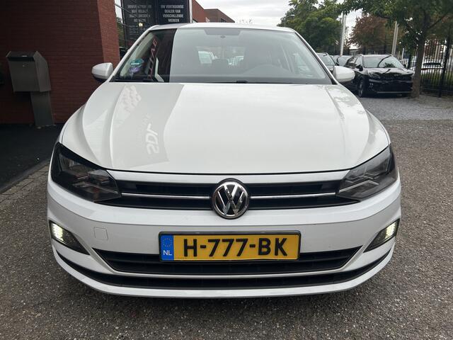 Volkswagen POLO 1.0 TSI Comfortline Business // LED // APPLE CARPLAY / ANDROID AUTO // CRUISE // AIRCO // ELEK. RAMEN // TREKHAAK!!