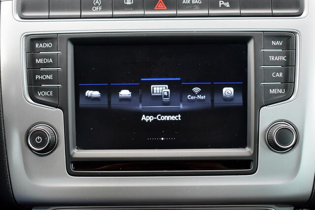 Volkswagen POLO 1.0 TSi BlueMotion Connected Series Carplay | Full Map Navi | Airco | Cruise Control | 15 Inch LMV