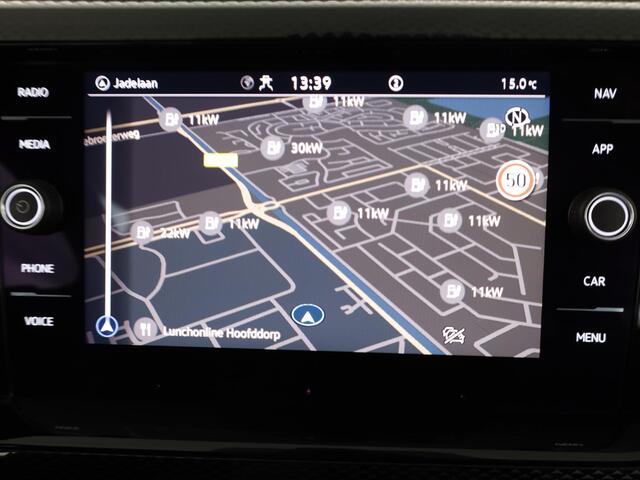 Volkswagen POLO 1.0 TSI Life Edition 95 pk Automaat (DSG) | Verlengde garantie | Navigatie | Parkeersensoren | Achteruitrijcamera | Adaptieve cruise control |