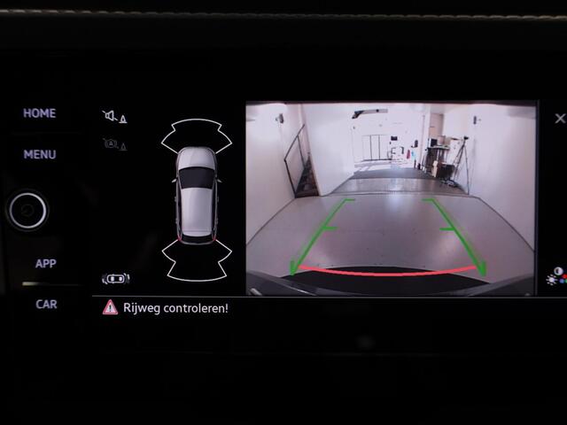 Volkswagen POLO 1.0 TSI Life Edition 95 pk | Verlengde garantie | Navigatie via App | Parkeersensoren | Achteruitrijcamera | Adaptieve cruise control |