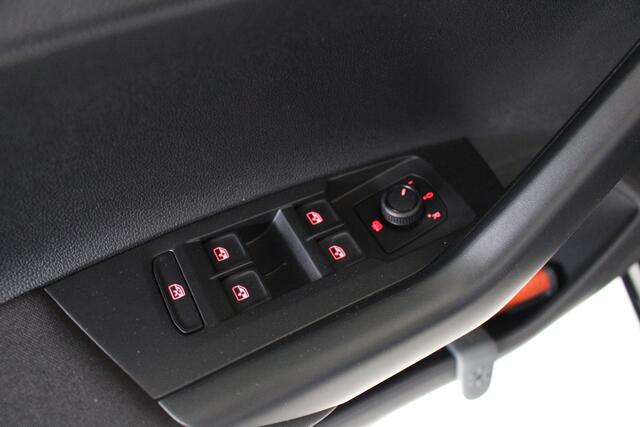 Volkswagen POLO 1.0 TSI Comfortline Airco | Navigatie | Cruise Control | DAB Radio