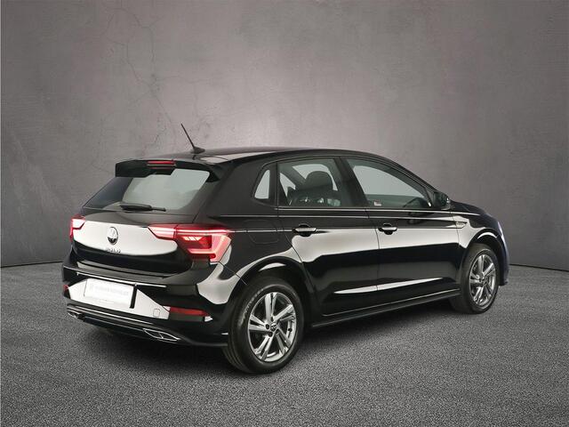 Volkswagen POLO R-Line 1.0 TSI 95pk DSG Automaat Adaptive cruise control, Achteruitrijcamera, LED matrix koplampen, Stoelverwarming, Parkeersensoren, App connect