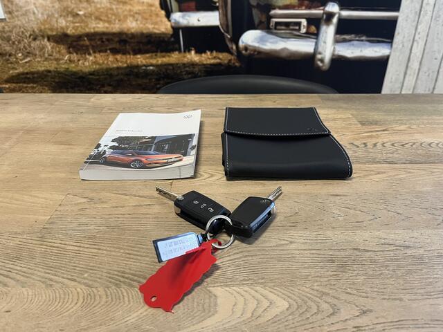 Volkswagen POLO 1.0 TSI AUTOMAAT Highline Business R Line VIRTUAL COCKPIT ADAPT CRUISE CAMERA LED NAVI ECC