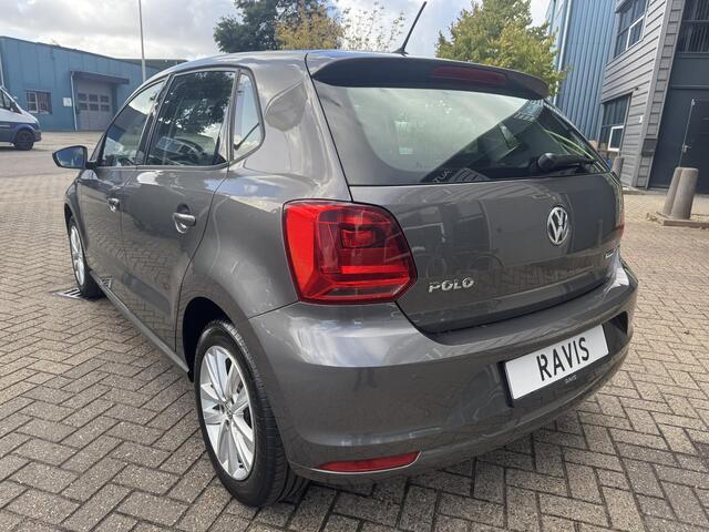 Volkswagen POLO 1.0 Comfortline