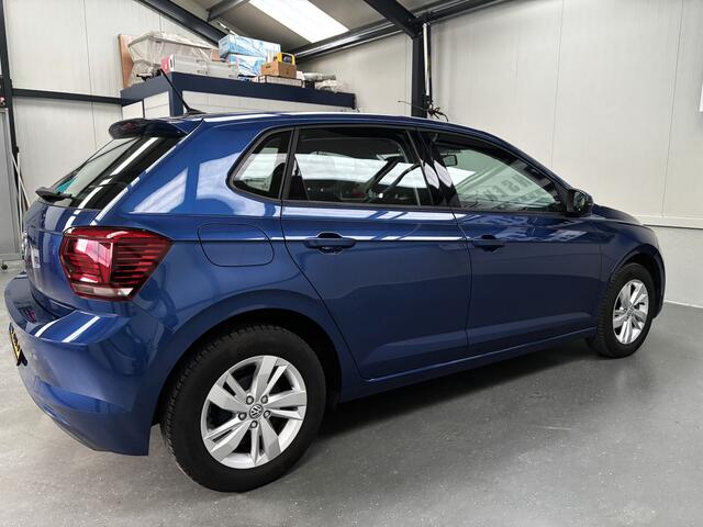 Volkswagen POLO 1.0 TSI Beats VOLLE AUTO !! | Achteropkomend verkeer waarschuwing | Airconditioning, handbediend (Climatic) | Autonomous Emergency Braking