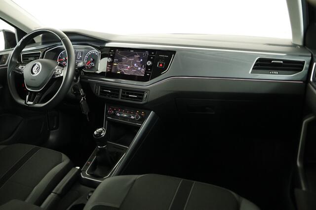 Volkswagen POLO 1.0 TSI Highline / Navi / CarPlay / ACC / DAB / Trekhaak