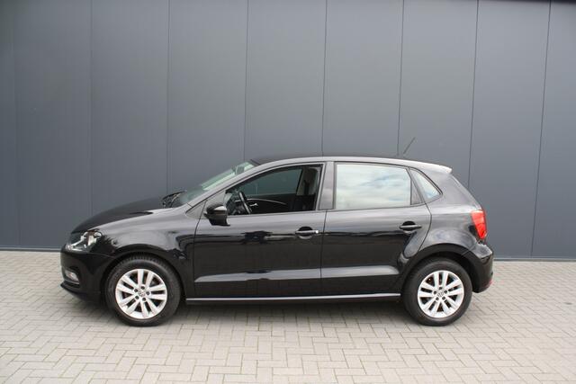 Volkswagen POLO 1.2 TSI Comfortline Connected Series