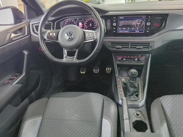 Volkswagen POLO 1.0 TSI 96pk Highline Business R-Line / Panoramadak / Virtual Cockpit / R-Line interieur