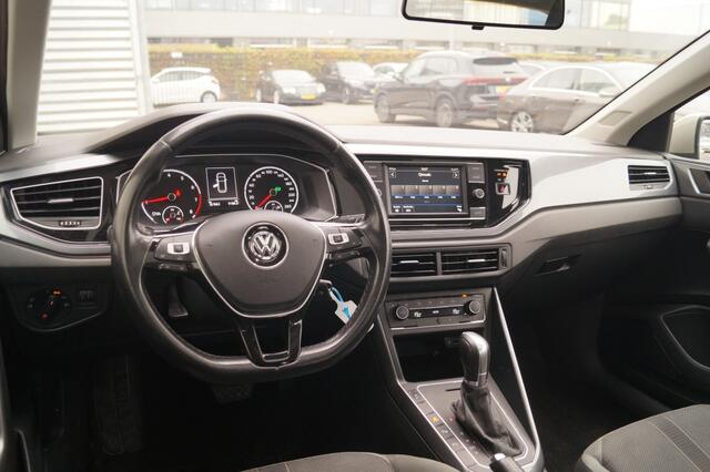 Volkswagen POLO 1.0 TSI DSG Highline -PANO-ECC-ACC-PDC-
