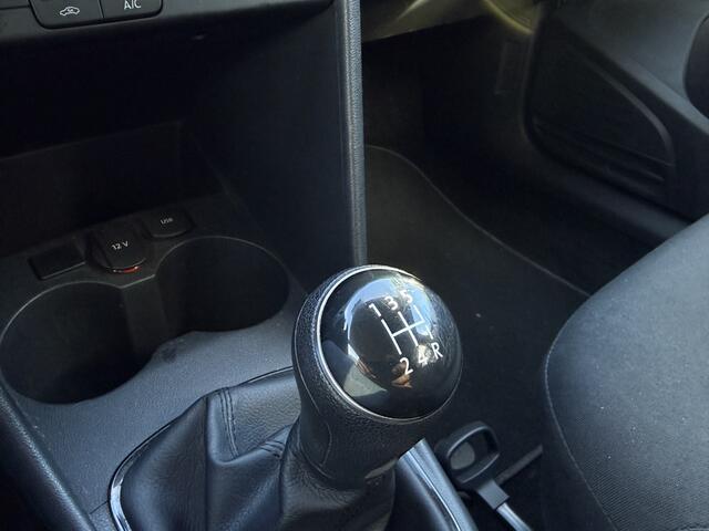 Volkswagen POLO 1.0 Comfortline Edition | Trekhaak | Airco | Bluetooth | Cruise Control | Elekt. Ramen | RIJKLAARPRIJS INCL 12 MAANDEN GARANTIE EN BEURT