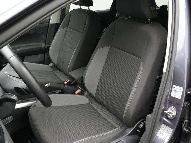 Volkswagen POLO 1.0 TSI 95 pk DSG Life Edition | LED koplampen | Achteruitrijcamera | Adaptive Cruise | Carplay | DAB | 15 inch