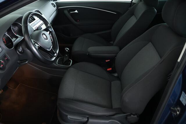 Volkswagen POLO 1.2 TSI Highline / Airco / Cruisecontrol / Stoelverwarming