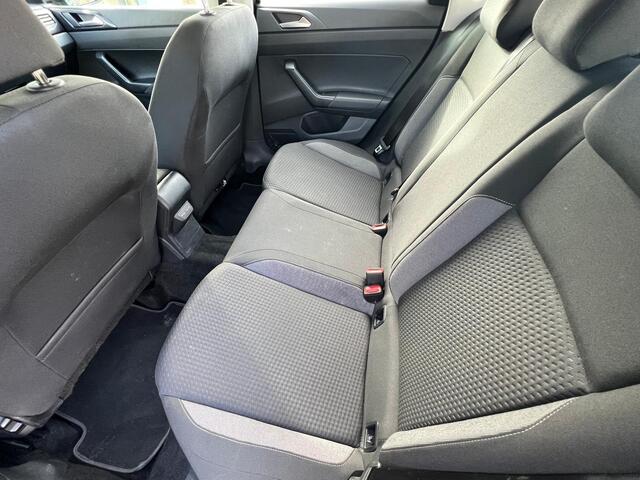 Volkswagen POLO 1.0 TSI Go | PARKEERSENSOREN V+A | DIGITAAL COCKPIT | CRUISE CONTROL | CARPLAY | LANE ASSIST | VERMOEIDHEIDSHERKENNING | INKLAPBARE SPIEGELS |