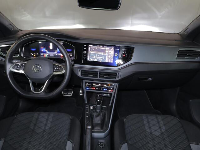 Volkswagen POLO 1.0 TSI R-Line 95 pk Automaat (DSG) | Verlengde garantie | Navigatie | Parkeersensoren | Achteruitrijcamera | Stoelverwarming | R-Line |