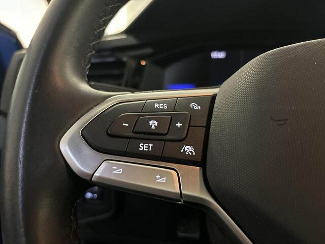 Volkswagen POLO 1.0 TSI 95pk Life · Apple/Android Car Play · P-Sensoren · Getint Glas · Airco · 15'' Inch · Garantie t/m 11-09-2027 of 100.000km