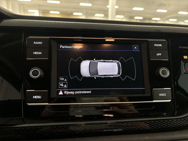 Volkswagen POLO 1.0 TSI 95pk Life · Apple/Android Car Play · P-Sensoren · Getint Glas · Airco · 15'' Inch · Garantie t/m 11-09-2027 of 100.000km