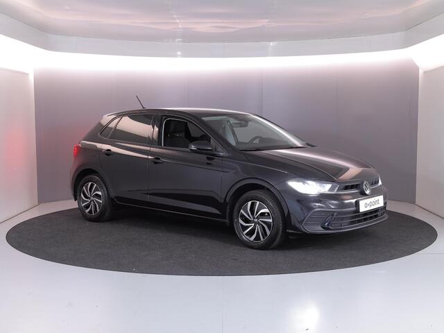 Volkswagen POLO 1.0 TSI Life 95 pk | Verlengde garantie | Navigatie | Parkeersensoren | Achteruitrijcamera | Adaptieve cruise control | Stoelverwarming |