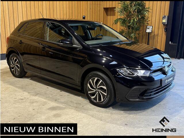 Volkswagen POLO 1.0 TSI Life 96 PK. Navi. Apple-carplay. Hollandse auto met NAP