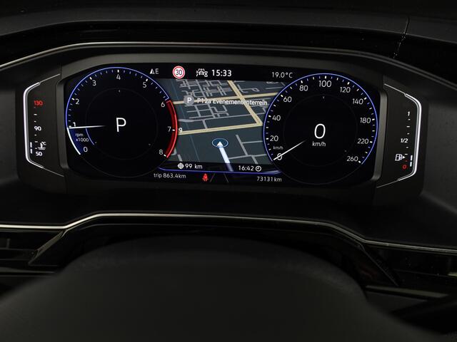 Volkswagen POLO 1.0 TSI R-Line 95PK | Automaat (DSG) | Panoramadak | Camera | Stoelverwarming