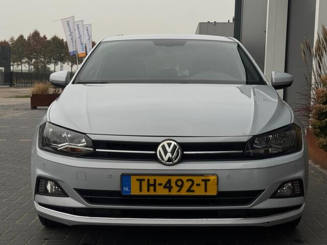 Volkswagen POLO 1.0 TSI Highline NAVI APPLE CARPLAY SPORTVELGEN PDC LEDER