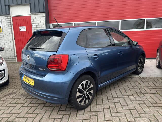Volkswagen POLO 1.0 TSI 95PK BlueMotion Edition CARPLAY / AIRCO / BLUETOOTH / CRUISE / ELEK RAMEN / NL-AUTO