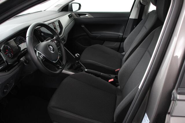 Volkswagen POLO 1.0 TSI 95pk Comfortline | Navigatie | Apple Carplay / Android Auto | Bluetooth | Cruise control | Lichtmetalen Velgen