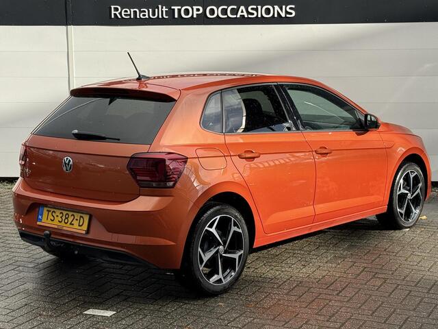 Volkswagen POLO 1.0 TSI Highline DSG | Trekhaak | LED | 17" LMV. | Apple Carplay | Winter Pack | Dealer Onderhouden