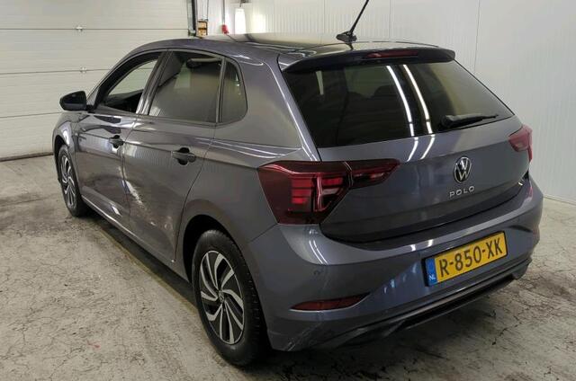 Volkswagen POLO 1.0 TSI 95 Pk Life Business Navigatie Ledkoplampen Lichtmetalen Velgen Parkeersensoren V+A ACC Stoelverwarming Dab Extra Getint Glas NL Auto