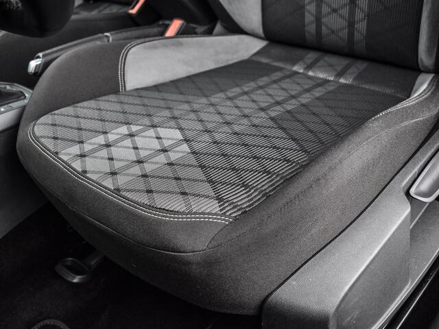 Volkswagen POLO 1.0 TSI 95pk DSG R-Line · Apple/Android Car Play · Camera · P-Sensoren · Getint Glas · 16'' Inch · Garantie t/m 24-11-2028 of 100.000km