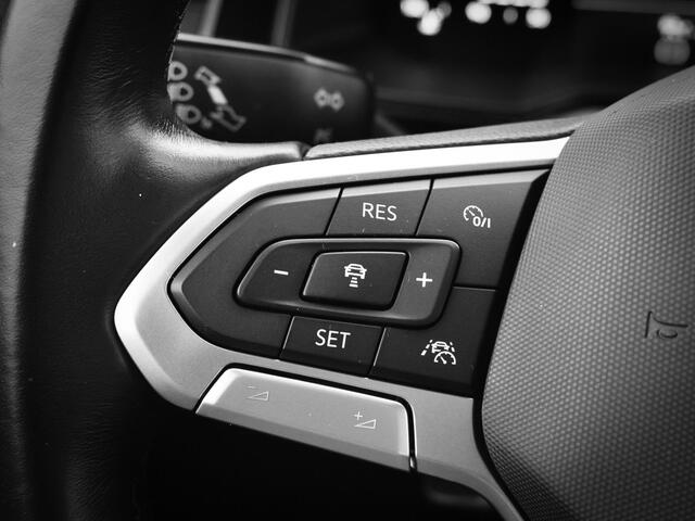 Volkswagen POLO 1.0 TSI 95pk Life · Apple/Android Car Play · P-Sensoren · Airco · DAB · ACC · 15'' Inch · Garantie t/m 13-02-2027 of 100.000km