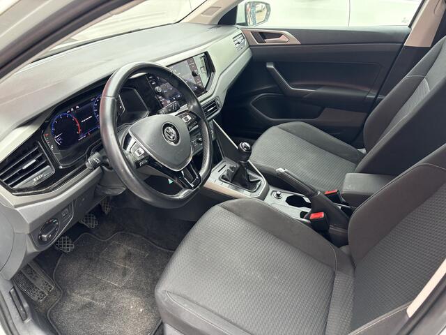Volkswagen POLO 1.0 TSI Comfortline VIRTUAL COCKPIT / DAB+ / CARPLAY / NAVI / AIRCO / BLUETOOTH / ACC / NL-AUTO