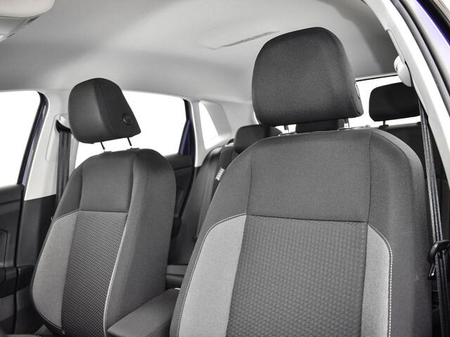 Volkswagen POLO 1.0 TSI 95pk Life · Apple/Android Car Play · Camera · Stoelverwarming · Airco · Navigatie · Keyless · 15'' Inch · Garantie t/m 11-09-2027 of 100.000km