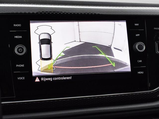 Volkswagen POLO 1.0 TSI 95pk Life · Apple/Android Car Play · Camera · Stoelverwarming · Airco · Navigatie · Keyless · 15'' Inch · Garantie t/m 11-09-2027 of 100.000km