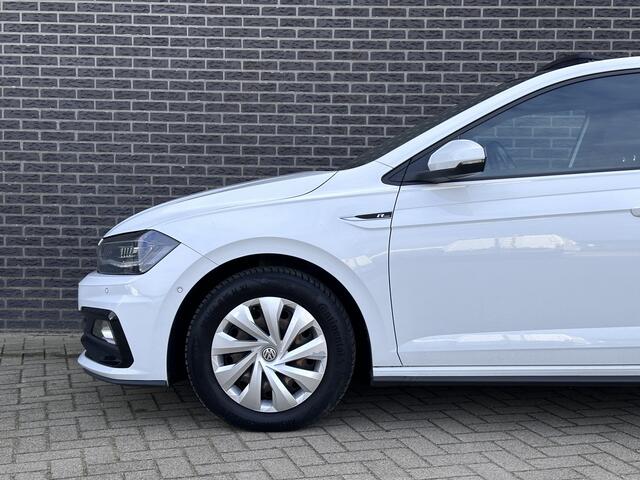 Volkswagen POLO 1.0 TSI Highline Business R | Panoramadak | Camera | Navigatie | DAB+