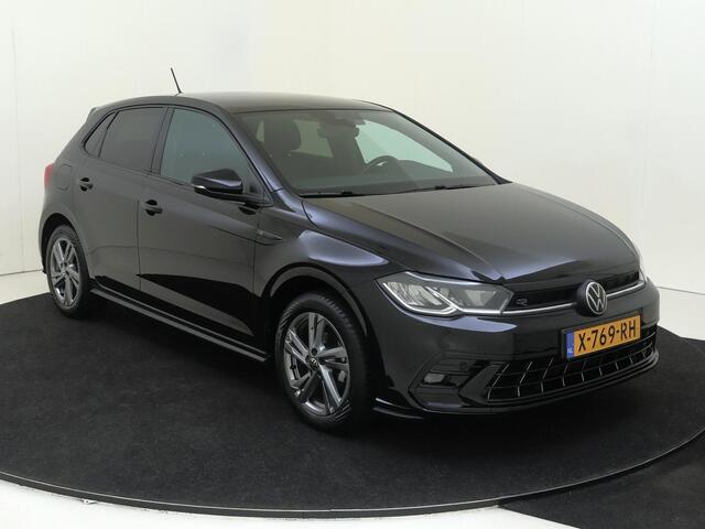 Volkswagen POLO 1.0 TSI R-Line | Achteruitrijcamera | CarPlay | Digital cockpit Pro | Adaptieve cruise control | Elektrisch inklapbare buitenspiegels | Climate control | Parkeersensoren |