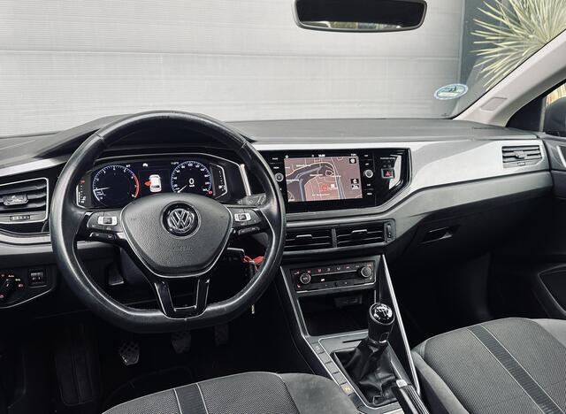 Volkswagen POLO 1.0 TSI Highline Business R