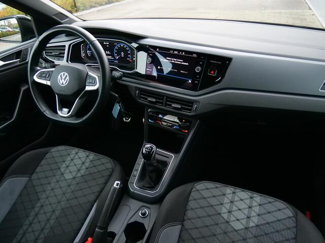 Volkswagen POLO 1.0 TSI R-Line 96 Pk Apple Carplay / DAB / PDC