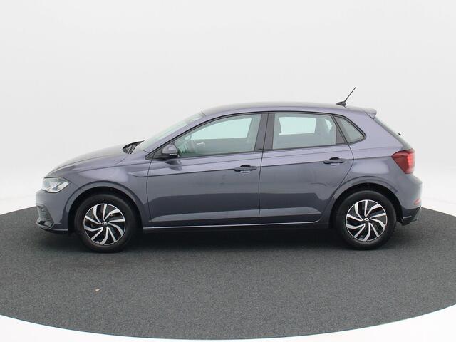Volkswagen POLO 1.0 TSi Life | Adaptive Cruise | Camera | CarPlay | Parkeersensoren | Digitaal Dashboard | Lederen stuurwiel | 15 Inch | 41.535 Km!!